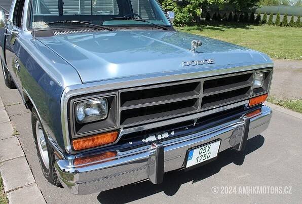 1989 Dodge Ram D150 :: AMHK Motors