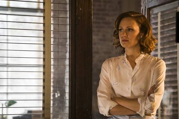 Halt and Catch Fire - PC Rebelové - Yerba Buena - Z filmu - Kerry Bishé