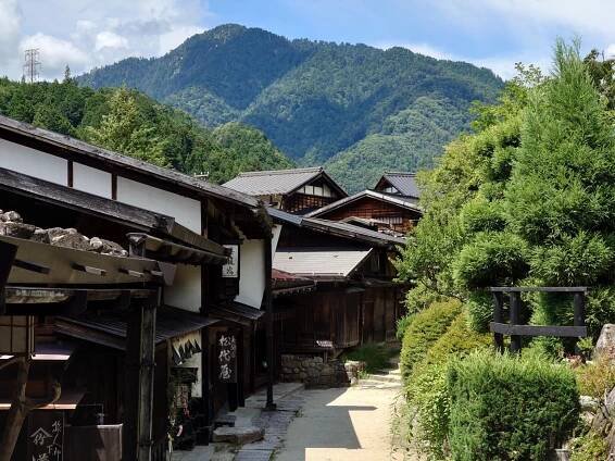 1-Day Tour from Nagano and Matsumoto: Step into the Past on the Nakasendo - Snow Monkey Resorts