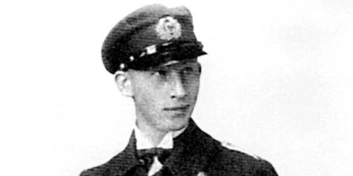 Reinhard Heydrich coby námořní kadet v roce 1922