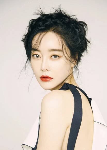 Kim Hye-Eun-1973-p1.jpg