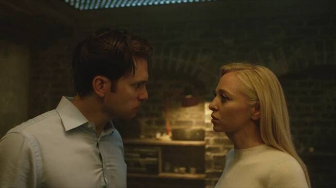 Mr. Robot - d3.3_metadata.par2 - Z filmu - Martin Wallström, Portia Doubleday