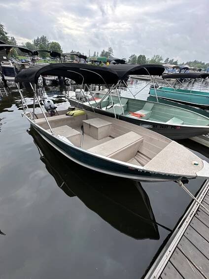 Rivetts Marina Fishing Boat