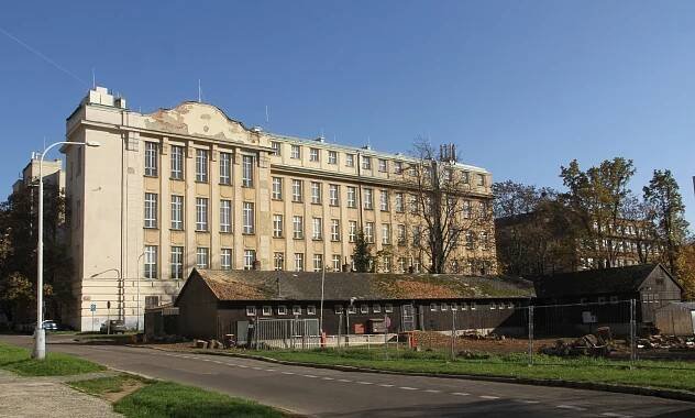 ČVUT a Chemický ústav bývalé německé univerzity, Hlavova čp. 2040/1
