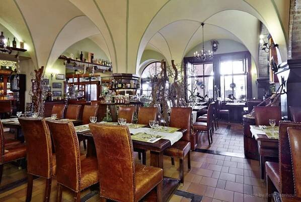 Restaurace Oliva Verde: Restaurace Oliva Verde na Staroměstském náměstí v Praze