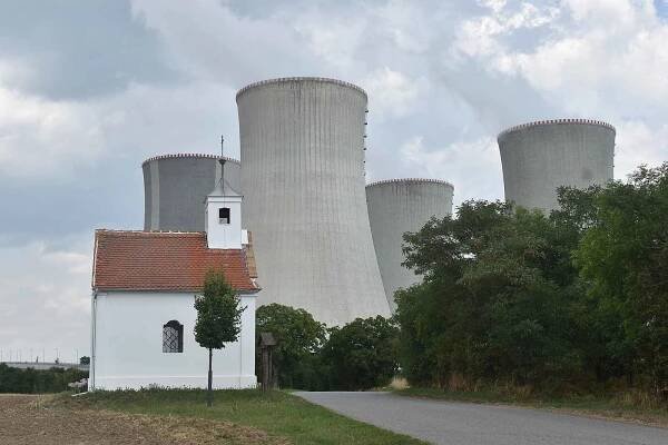 Stála tam tvrz s vzácným nálezem i vesnice. Lipňany ustoupily jaderné elektrárně.