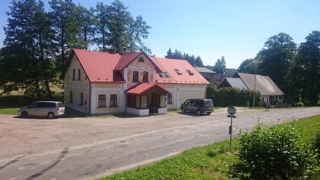 Nový jízdní řád zavedl na Královédvorsku prázdninový spoj do Kohoutova