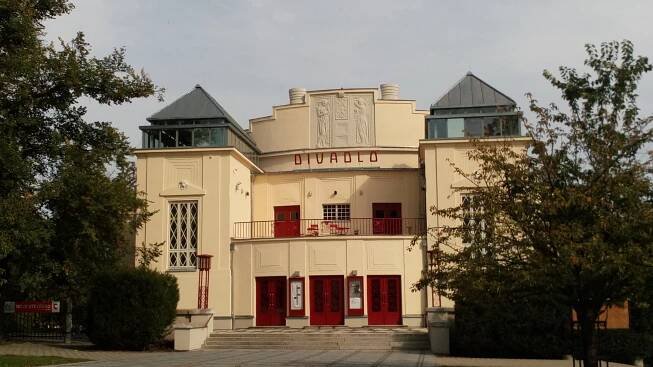 MĚSTSKÉ DIVADLO KLADNO - Živéfirmy.cz
