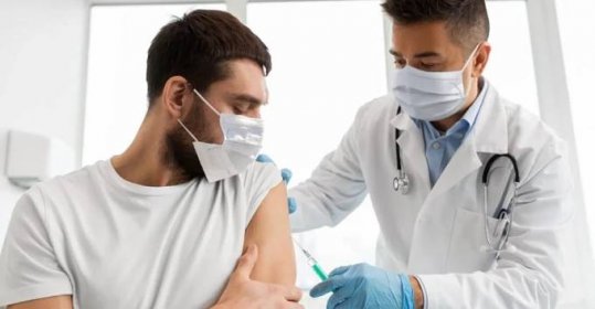 Vláda nedostatečně informuje o očkování, stěžují si lékaři v průzkumu - Echo24.cz