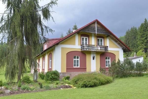 Penzion Myslivna - Penziony - Krkonoše - Černý Důl