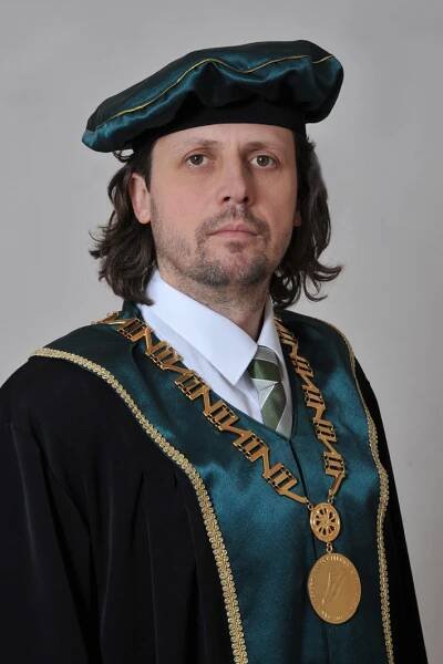 https://www.unipo.sk/public/media/6201/Ru%C5%BEbarsk%C3%BD%201%20-%20tal%C3%A1r.jpg