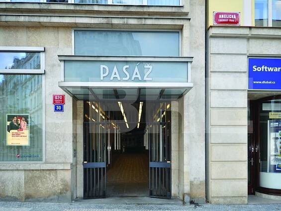 Pronájem kanceláří Valdek v Praze | CBRE