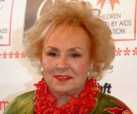 Doris Roberts Biography - Facts, Childhood, Family Life & Achievements