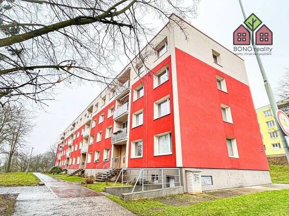 Byt, 1+1, OV, výměra 33 m2, po rekonstrukci, komora, obec Ústí nad Labem, část Skřivánek, ul. Stará, 8 525 Kč/měs