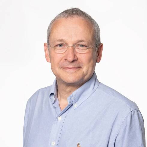 Prof Georg Holländer