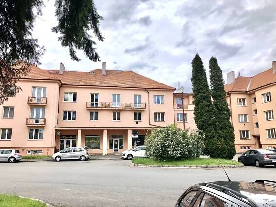 Pronájem bytu 2+1 Čáslav | Jiří Šimon - realitní makléř s 24 letou praxí / profesionální realitní služby