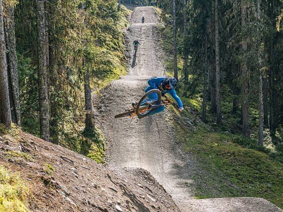 Christoph Lechner, Christof Lechner, MTB, moutainbike, Radfahren, Crosscountry, XCO, downhill, DH, dirtbike, roadbike, cyclocross, trail, trial, U19, Youngsters Cup, European Championships, Welt Cup, Radunion St. Johann, Men Junior, Saalbach-Hinterglemm, Leogang, Berchtesgaden, Schladming, Tegernsee, scott, Facebook, Instagram, YOU TUBE, Snapchat, social media, christoph@christophlechner.com