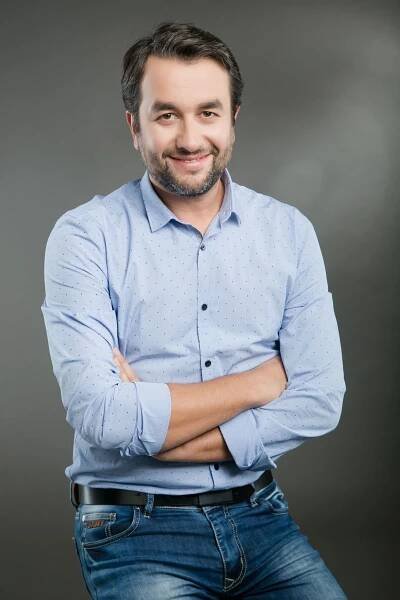 Foto: Vladimír Kobielsky - recitácia z poézie Milana Rúfusa