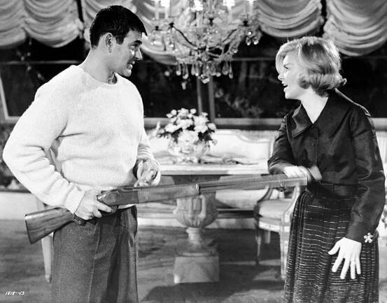 Stuart Whitman, Joanne Woodward - Signpost to Murder - Z filmu