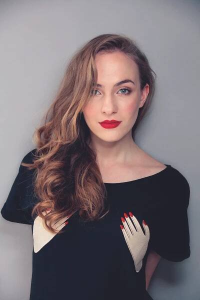Press — Elizaveta Maximová
