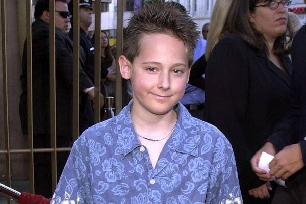 Jake Thomas Reveals What Really Happened Behind His Viral ‘Cracking Up’ Meme (Exclusive)