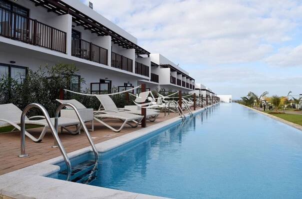 Parádní 2+kk typu mezónet v Melia Llana Beach Resortu, Kapverdy