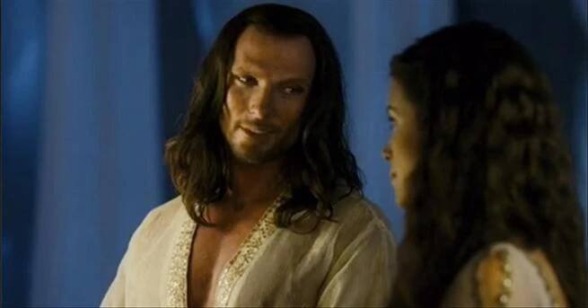 Luke Goss