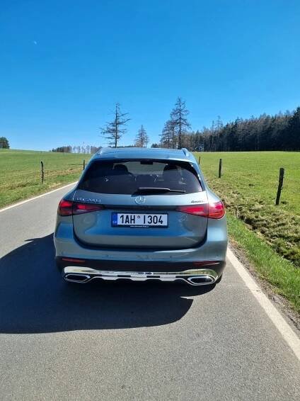 Test Mercedes Benz GLC 200d: Nízká spotřeba, vysoký luxus | Autojournal.cz