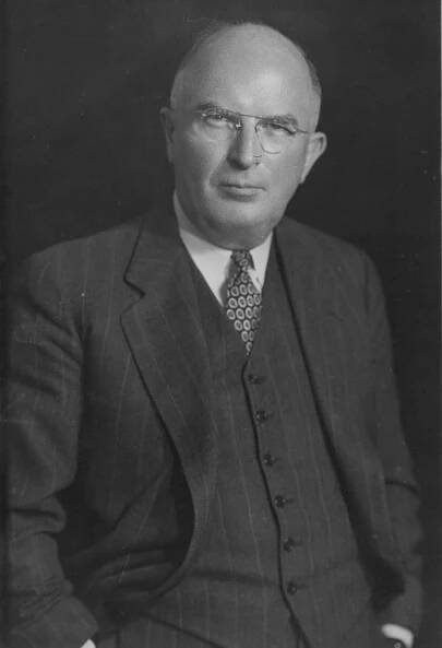 Walter Thomson - Wikipedia