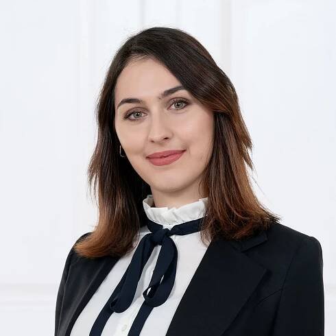 Team – Avenir Group