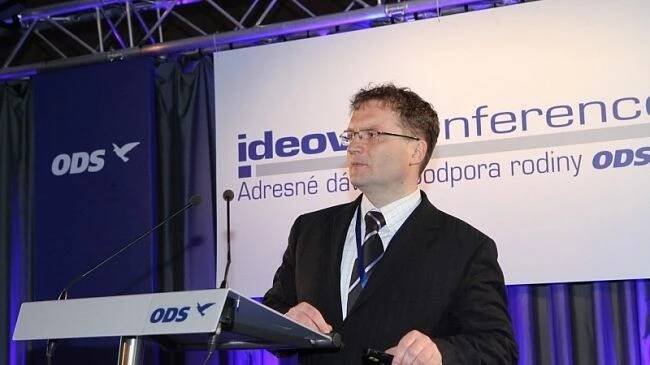 Podnikatele Knoblocha potrestal soud podmínkou, musí také zaplatit 16 milionů