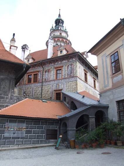 Státní hrad a zámek Český Krumlov, 2. zámecké nádvoří - Hrádek