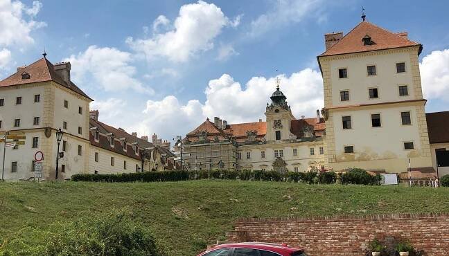HOTEL SALETY - Prices & Reviews (Valtice, Czech Republic)