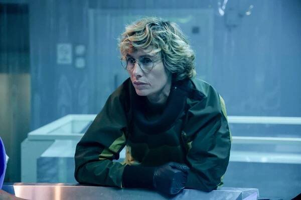 Vzpoura oceánů - Epizoda 7 - Z filmu - Cécile de France