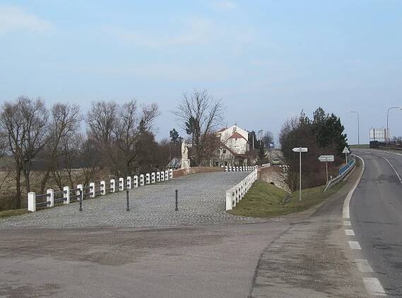 Soubor:Grešlové Mýto, most 1.jpg