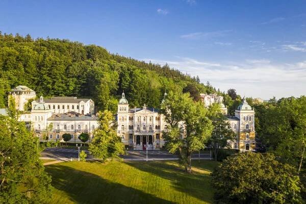 Ideální místo pro wellness dovolenou i prodloužený víkend! Mariánské Lázně patří mezi nejromantičtější...