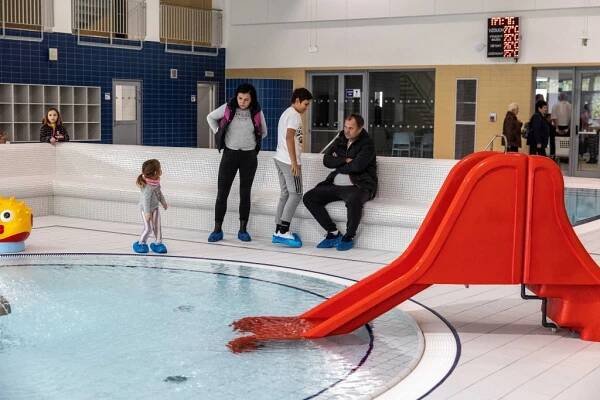 FOTO: Aquacentrum ve Šternberku otevře v prosinci. Lidé ale už mohli nahlédnout