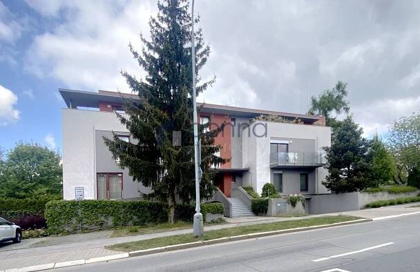 Prodej bytu 2+kk/L, 53m2 + lodžie 7m2, OV, Praha 6 - Suchdol, ul. Suchdolská, sklep