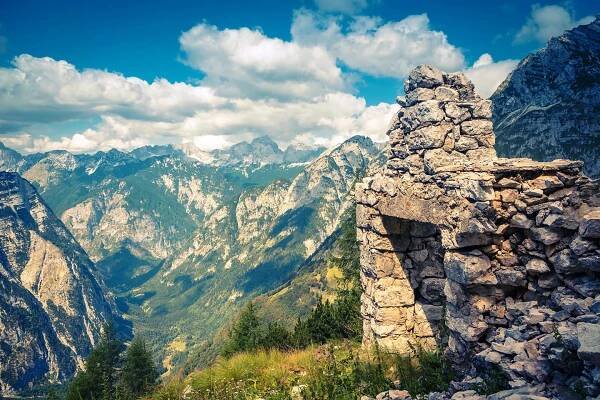 Do Slovinska za horami