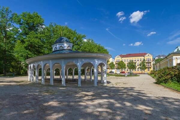 Hotel Tři lilie, Františkovy Lázně | Hotel.cz
