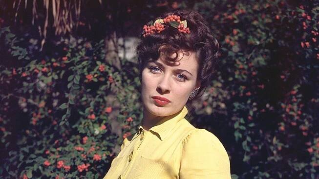 Viveca Lindfors: The Hollywood outsider with a second act on stage