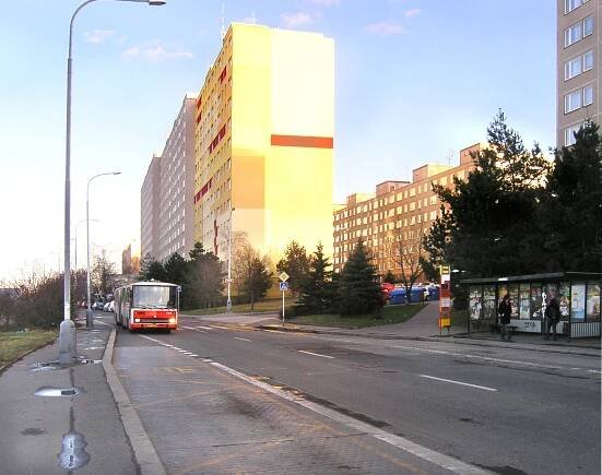Soubor:Praha sídliště Košík sever1.jpg – Wikipedie