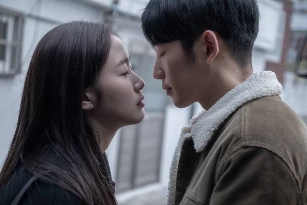 Go-eun Kim, Hae-in Jeong - Nalaď si lásku - Z filmu