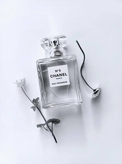 Chanel No 5 Eau Premiere (2015) Chanel pro ženy