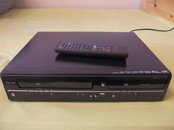 COMBO FUNAI WD6D-D4413DB - digitalizace VHS na DVD, HDMI výstup, 6HLAV
