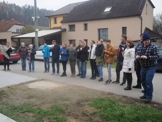 Čekárna ve Střemchoví - Oficiální stránka obce Dolní Loučky