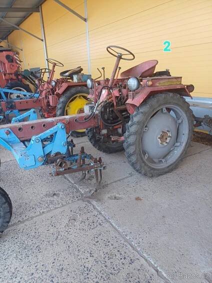 kultivační traktor ERES RE-09/124