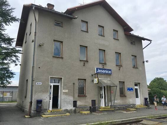 Jesenice - středočeské sudetské nádraží | Střední Čechy
