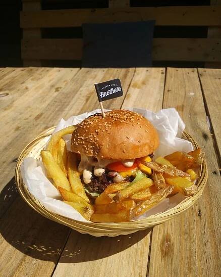Burger&Bar Brothers | restaurace, bar, burgrárna Uherské Hradiště | Zlínský kraj | Gastro Zlín