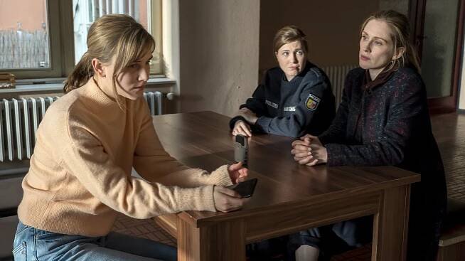Der Usedom-Krimi - Nachtschatten - Z filmu - Lea Freund, Jana Julia Roth, Rikke Lylloff